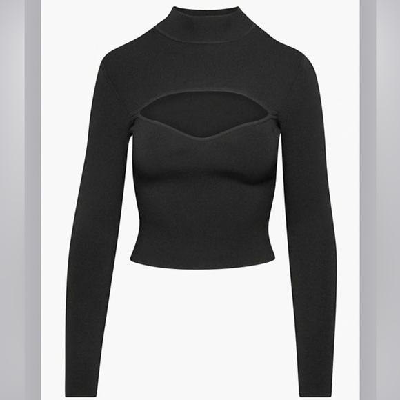 Aritzia Tops - Aritzia long sleeve cutout top